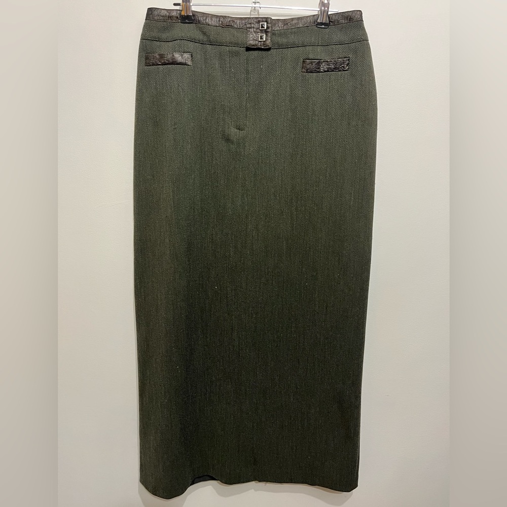 Vintage midi skirt, size 10